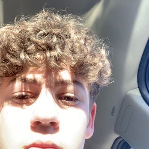 Meet your Posher, Logan